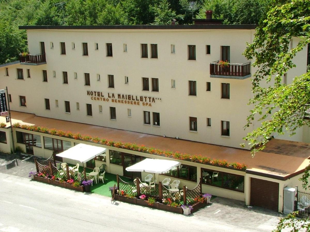 Hotel La Maielletta Pretoro Bagian luar foto